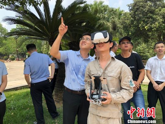 智能全景AR巡檢無人機遠程可視化操作。三明供電供圖